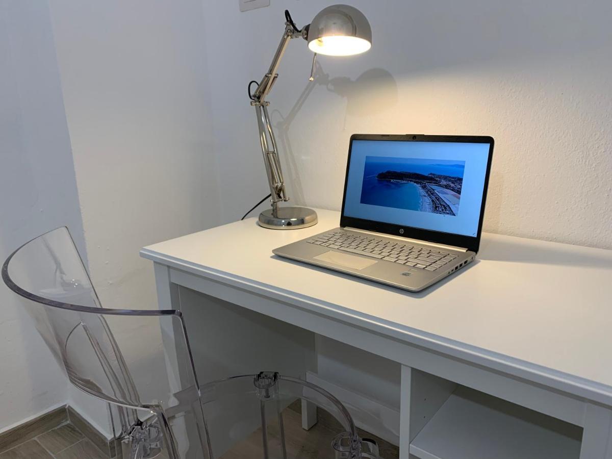 Apartament La Casa Di Ale Nel Centro Storico Di Cagliari Zewnętrze zdjęcie