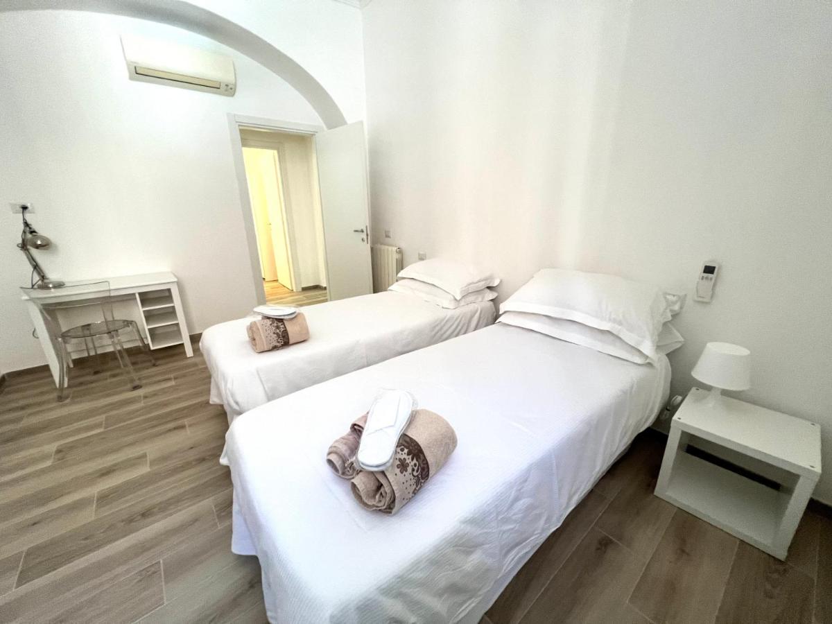 Apartament La Casa Di Ale Nel Centro Storico Di Cagliari Zewnętrze zdjęcie