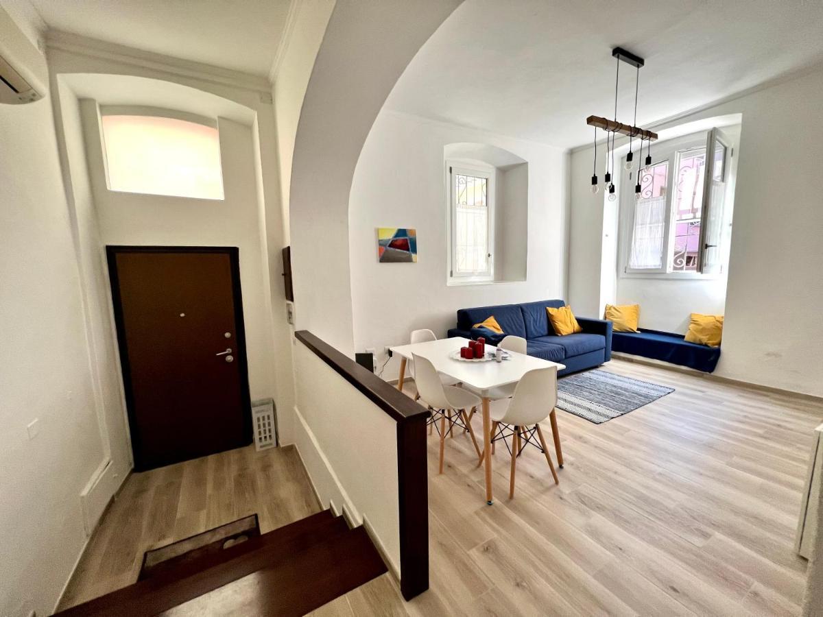 Apartament La Casa Di Ale Nel Centro Storico Di Cagliari Zewnętrze zdjęcie